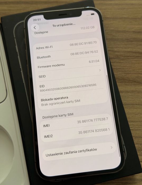 Iphone 12pro w kolorze szarym