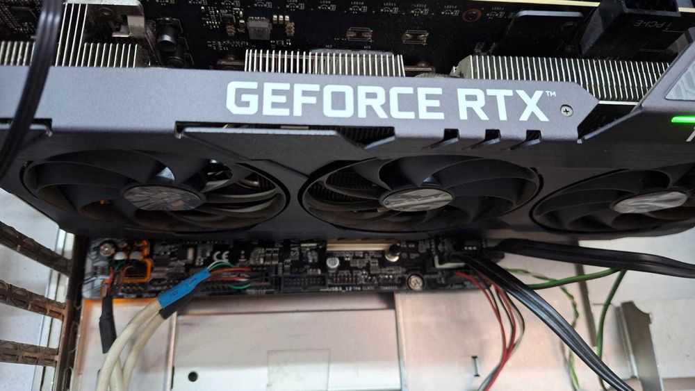 Asus GeForce RTX 3060 Ti TUF GAMING OC 8GB V2