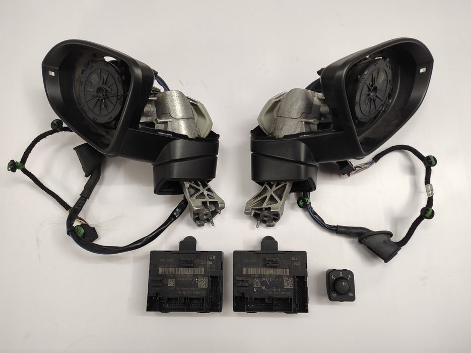 Набір бічних дзеркал з електроскладанням Volkswagen Passat B8