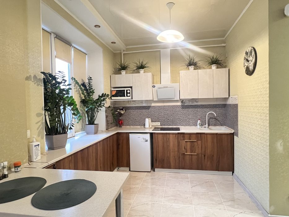 Сдам квартиру Люкс посуточно центр