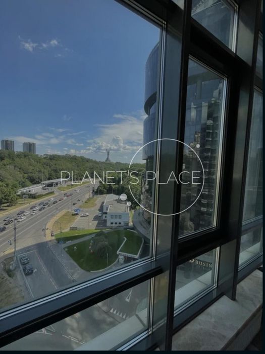 Елітна 4-кімнатна квартира 180 м² у ЖК Pechersky, Печерськ | Вид на Батьківщину-Мати