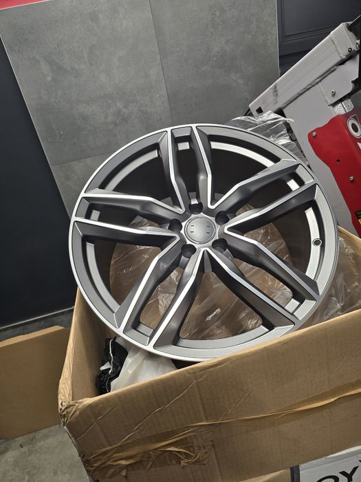 Alufelgi 20" 5x112 9J ET35 Audi Q5 Q3 A6 C7 A4 B9 B8 A5 A7 FV !