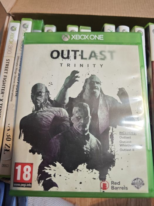 Gra Xbox One Outlast Trinity