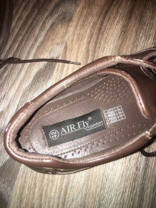 Продам туфлі фірми AIR Fly