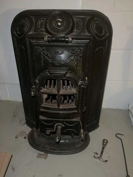 Fogão Contoliva 2; anos 30-40, S. João da Madeira