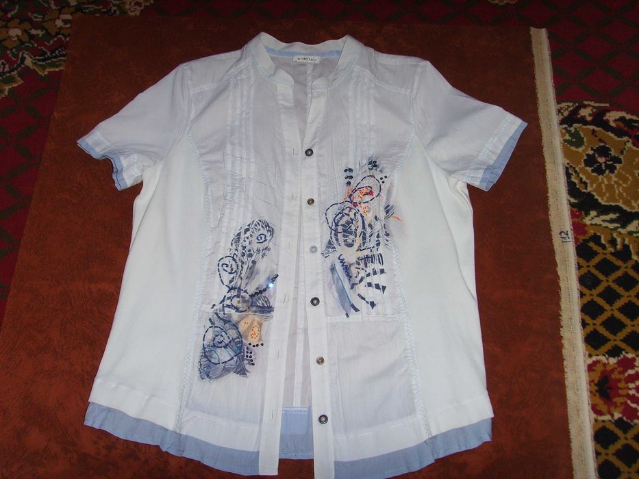 Блузы жен. р.48-52.