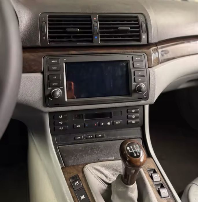 Rádios novos BMW e46 gps dvd bluethoot entradas sd usb