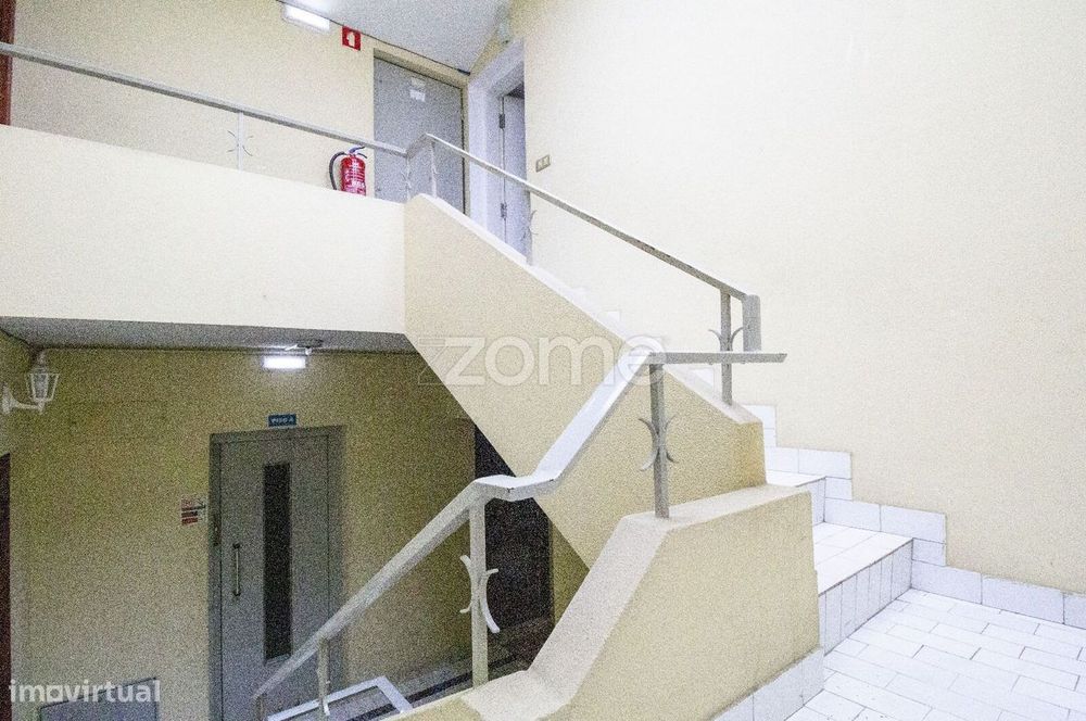 Apartamento T1 (Sotão)