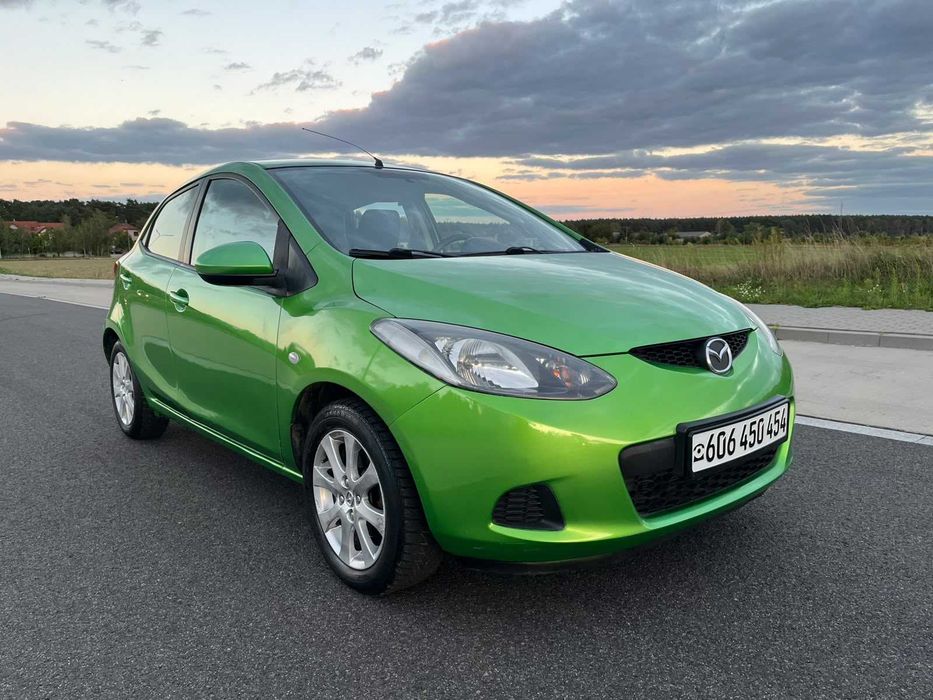 Mazda 2