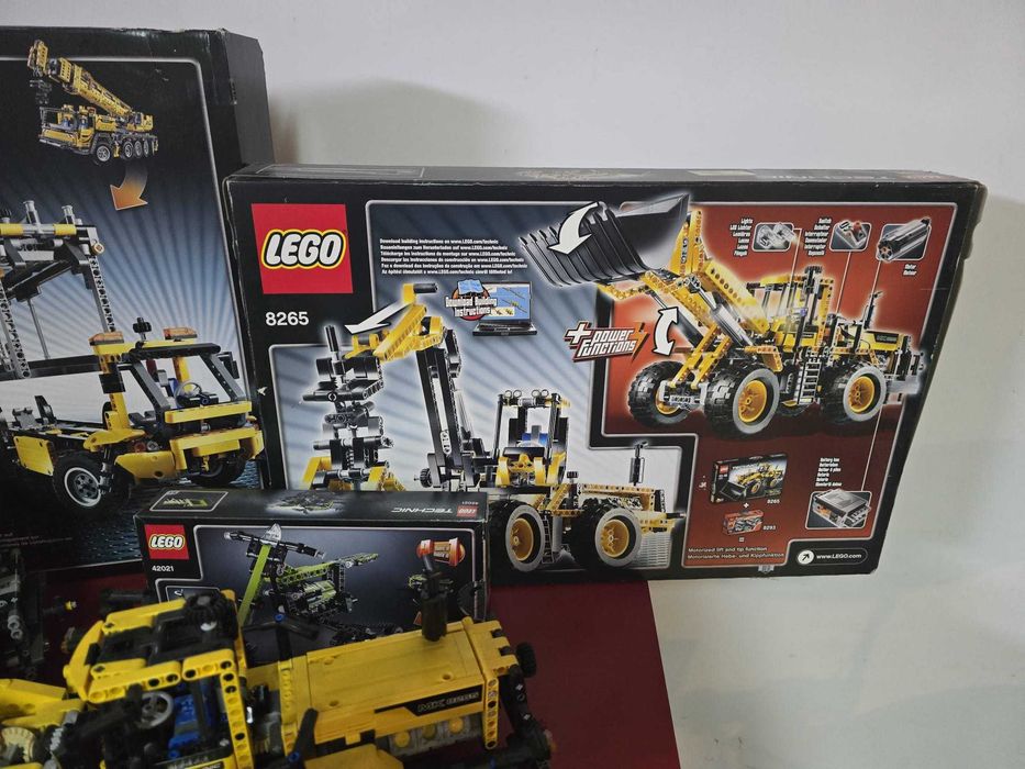 Conjuto 3 lego Technic com caixas 8110, mais 8265 e 42021