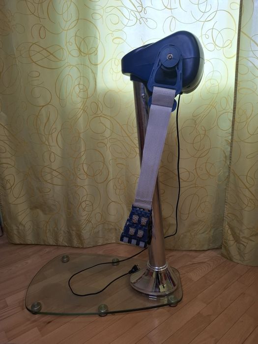 Підлоговий вібромасажер