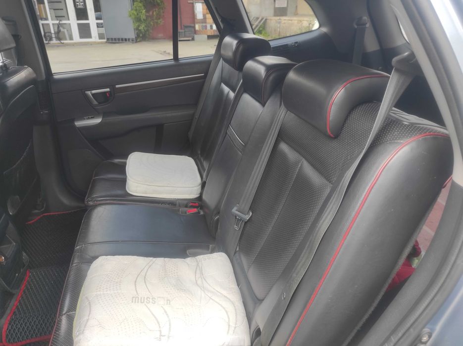 Продам автомобіль Hyundai santa fe