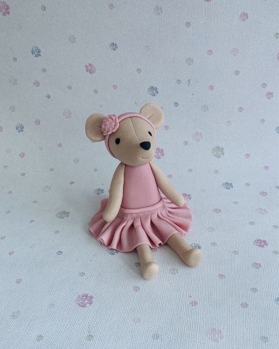 Figurki na tort z masy cukrowej myszka