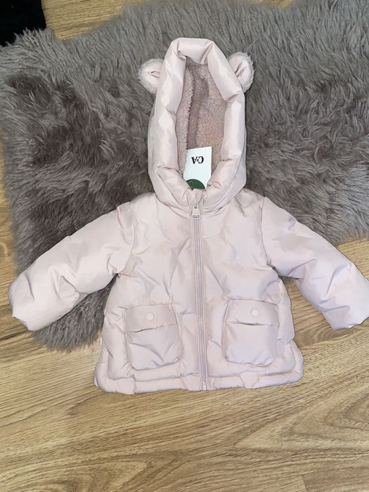 Зммова куртка з вушками бренду c&a