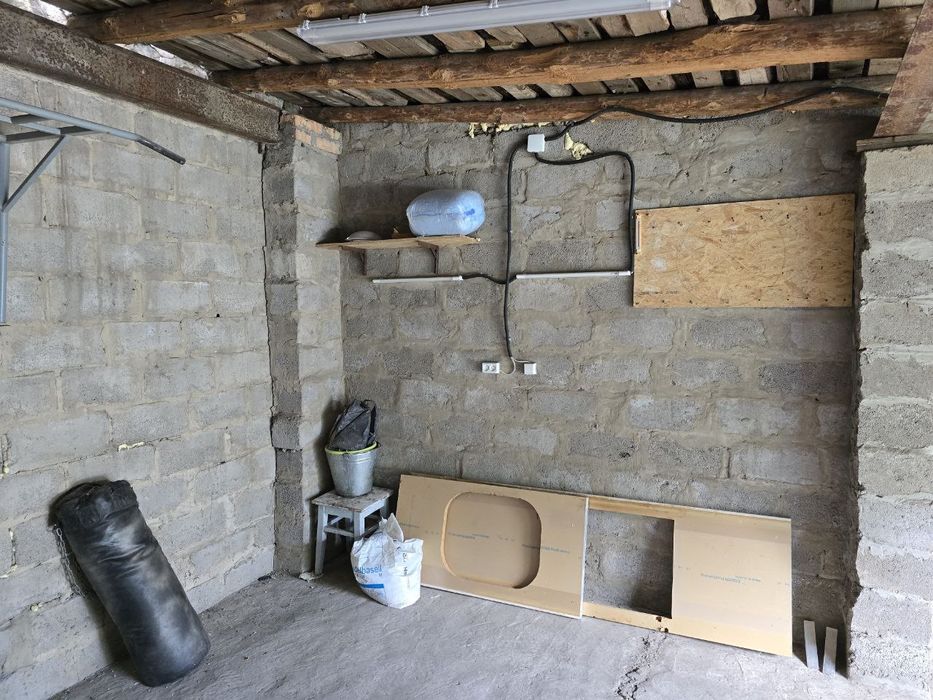 Срочно Продам гараж в Солоному