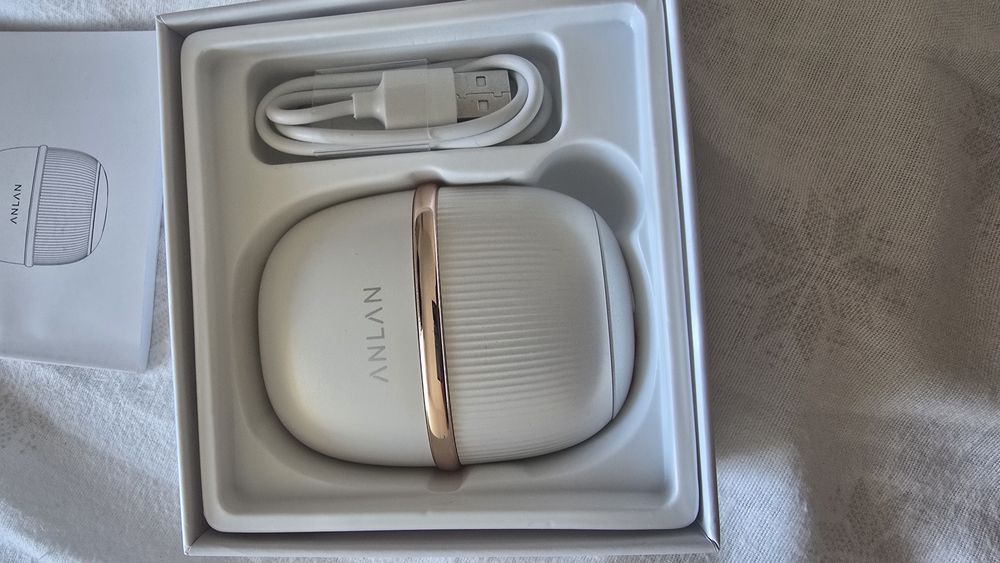 Aparelho de Mini Radiofrequência Facial ANLAN