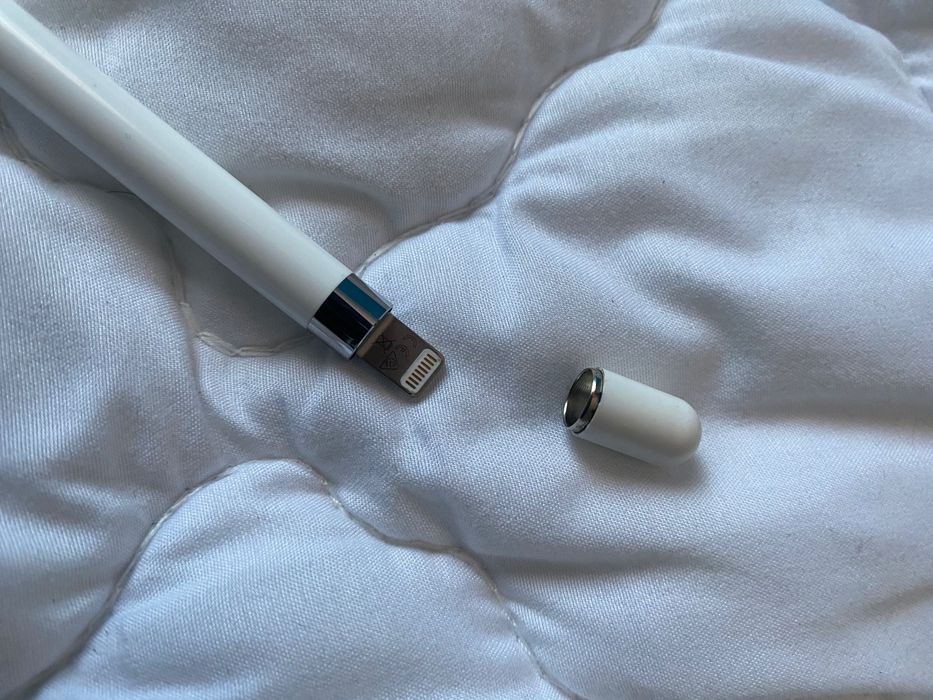 Caneta APPLE Pencil 1º Geração (iPad - Branco)