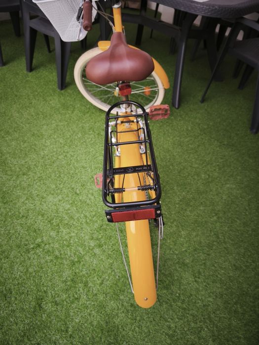 Bicicleta bwin amarela