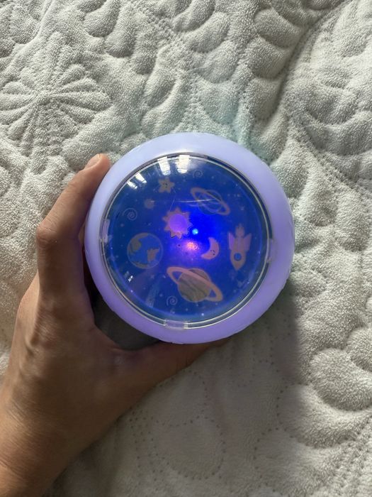 Світильник ночник проектор