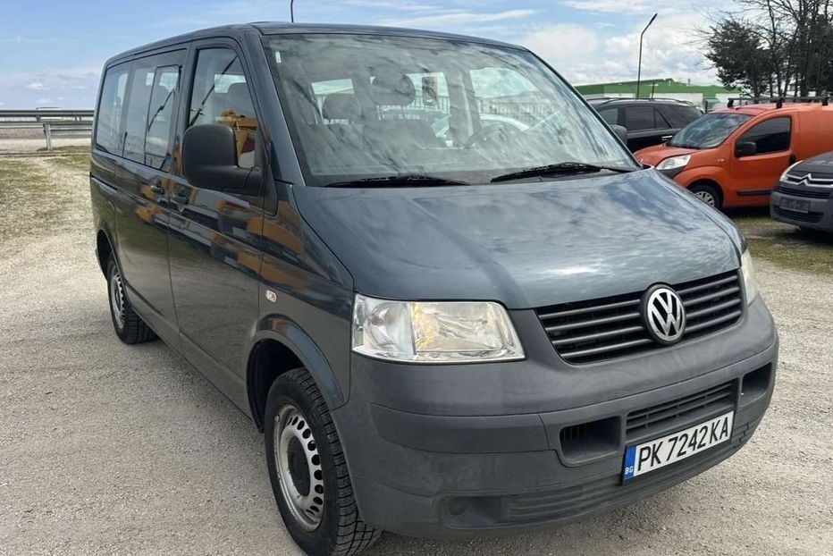 Продам Volkswagen Transporter T5
