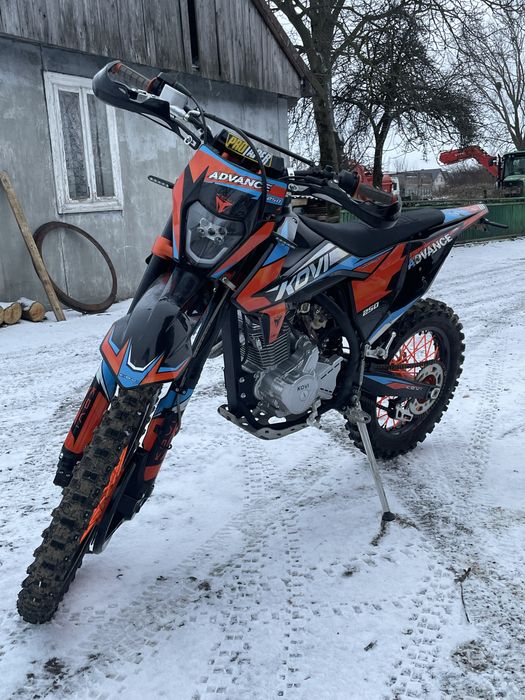 Мотоцикл кові адванс 250