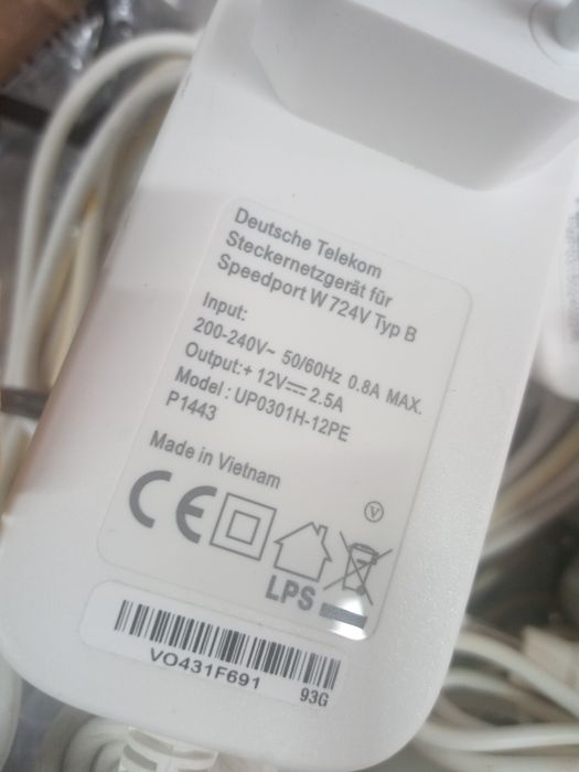Електрошрот 12v 2.5А 30w читати опис блок живлення Deutsche telekom