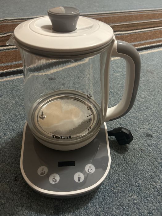 Чайник Tefal  продам