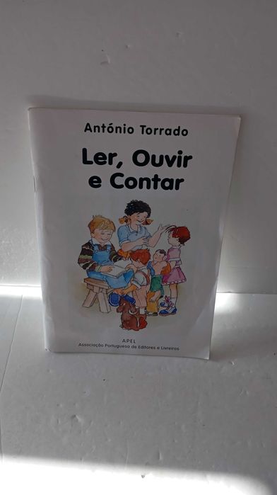 Ler, Ouvir e Conta - António Torrado