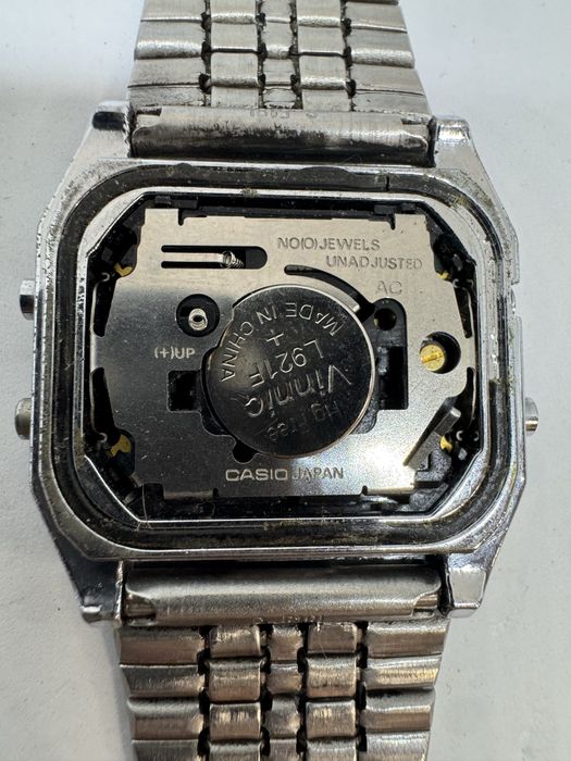 Zegarek Casio A-180 moduł 427 Vintage LCD sprawny