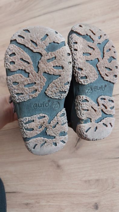 Buty zimowe rozm. 22