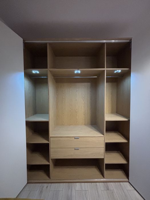 Szafa 4-drzwiowa SIMPLE VOX biała