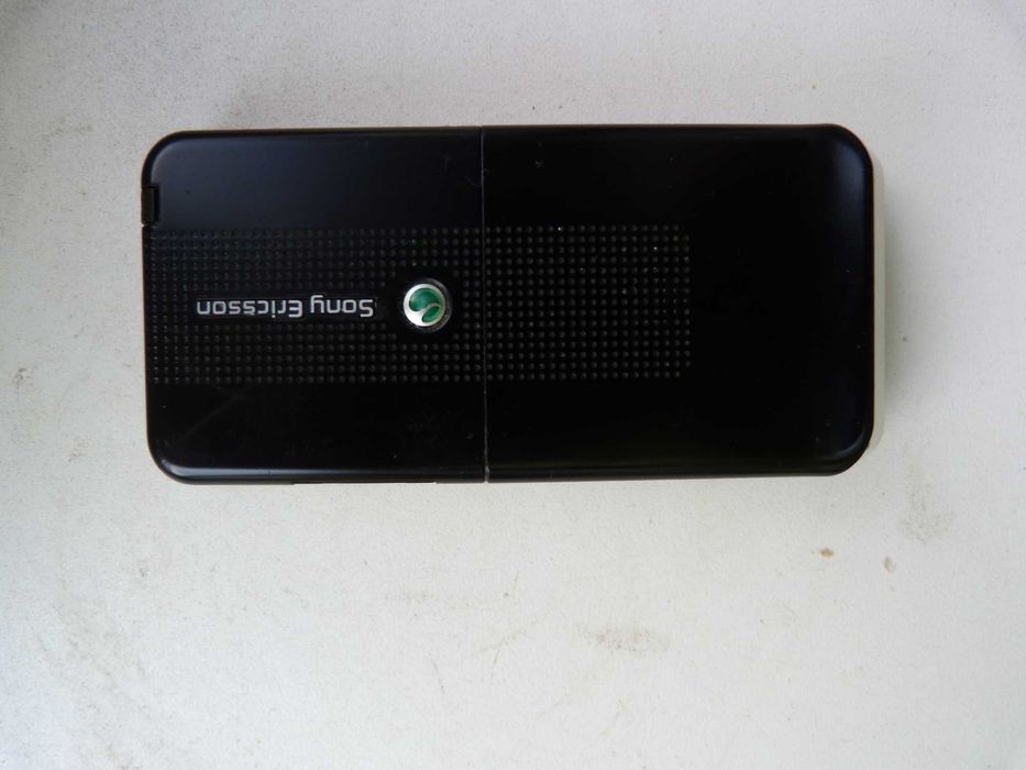 Телефон Sony Ericsson S500i