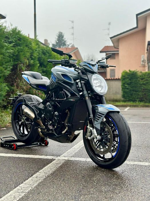 MV Agusta Brutale 800 RR - Pirelli Edition 60/300