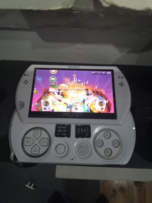 Vendo psp go "VER BEM O ANÚNCIO"