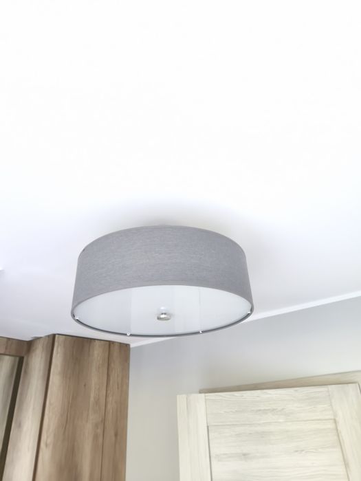 Lampa sufitowa szara