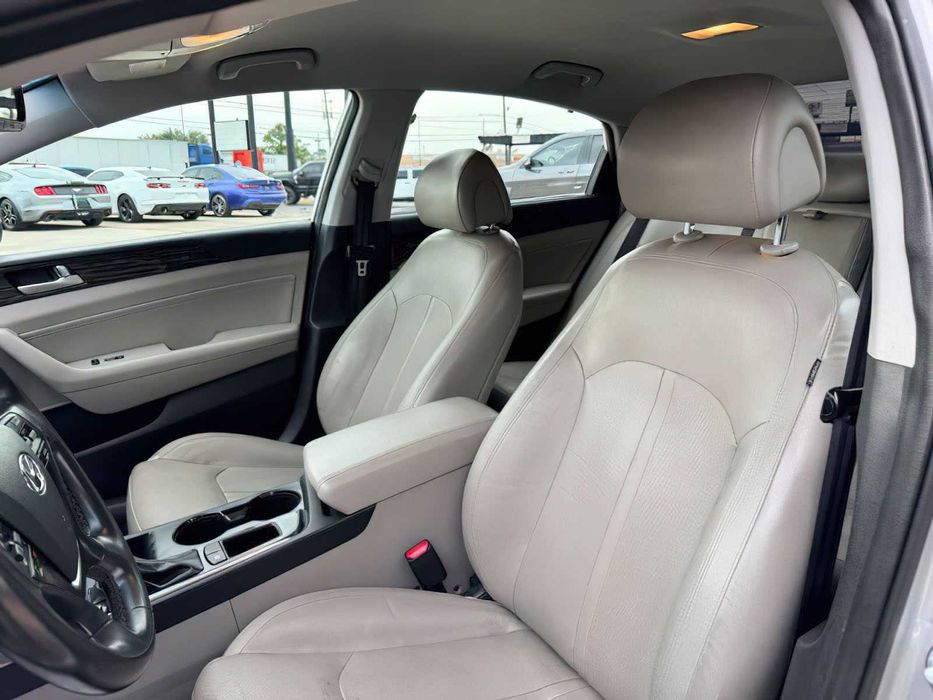 Hyundai Sonata      2017