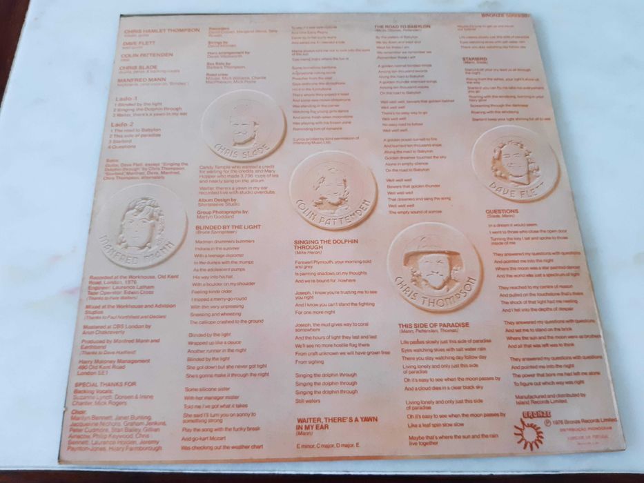 Álbum vinil The Roaring Silence de Manfred Mann’s Earth Band, 1976