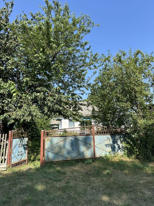 Продається будинок(хата)(дім)