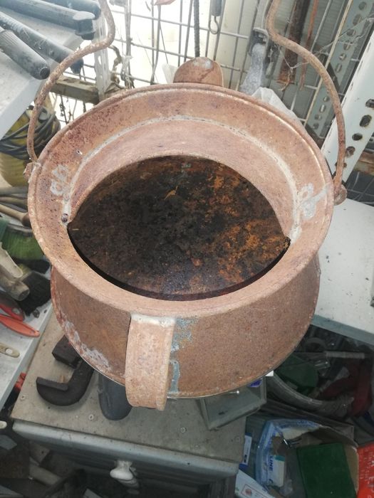 Chaleira antiga usada