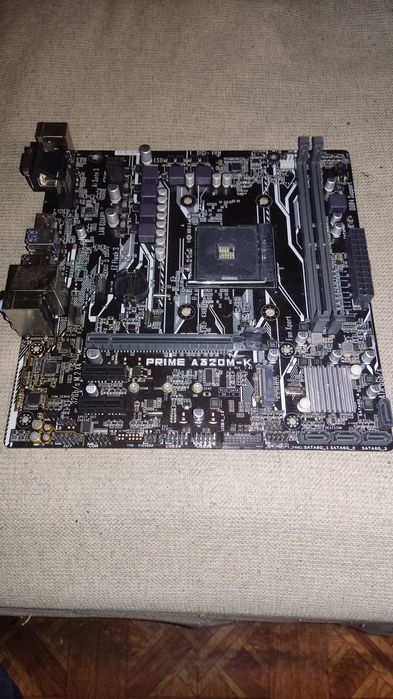 AM4 Asus A320M-K на ремонт чи деталі