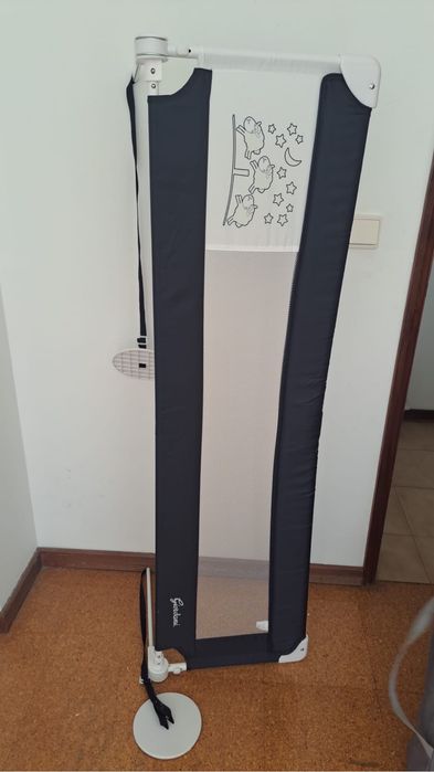 Cama de viagem, cadeira/espreguiçadeira, barra protetora de cama