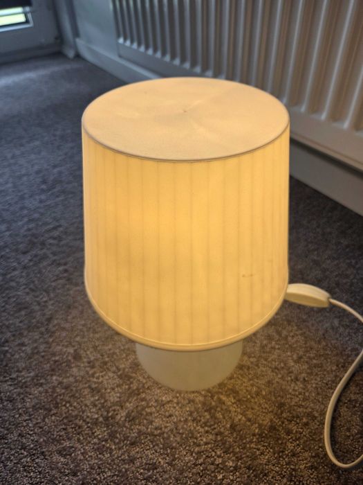 Lampka biurkowa Ikea