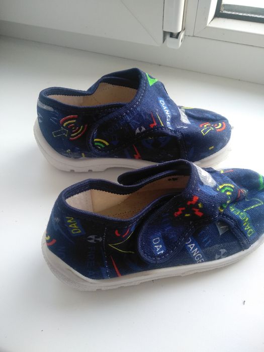Мокасини дитячі, на хлопчика, нові, не взувались ні разу,  25 розмір..