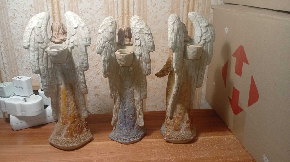 Лот: 3 Штуки - НОВІ Підсвічники Церковні Янголи - Фаянс/Кераміка з США