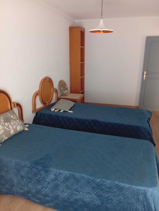 Recheio de casa em bom estado