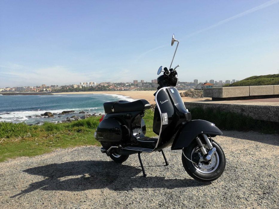 VESPA PX 125 preta