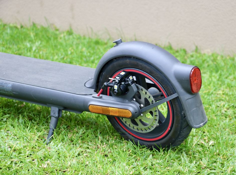 Trotinete Xiaomi Mi Electric Scooter 4 Pro | Garantia