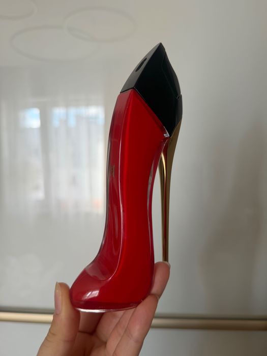 Perfumy Carolina Herrera Very Good Girl 50ml 2021r
