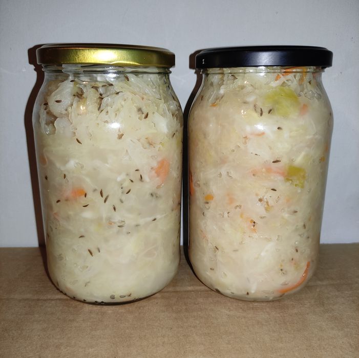 Promocja 4 x Kapusta kiszona z marchewką i kminkiem 990 ml