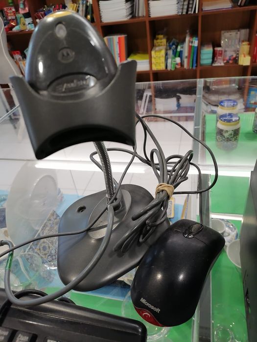 Teclado rato e impressora